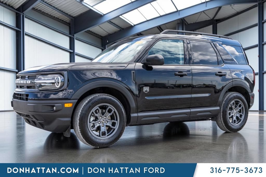 Used 2023 Ford Bronco Sport Big Bend w/ Convenience Package AWD/4WD image 2