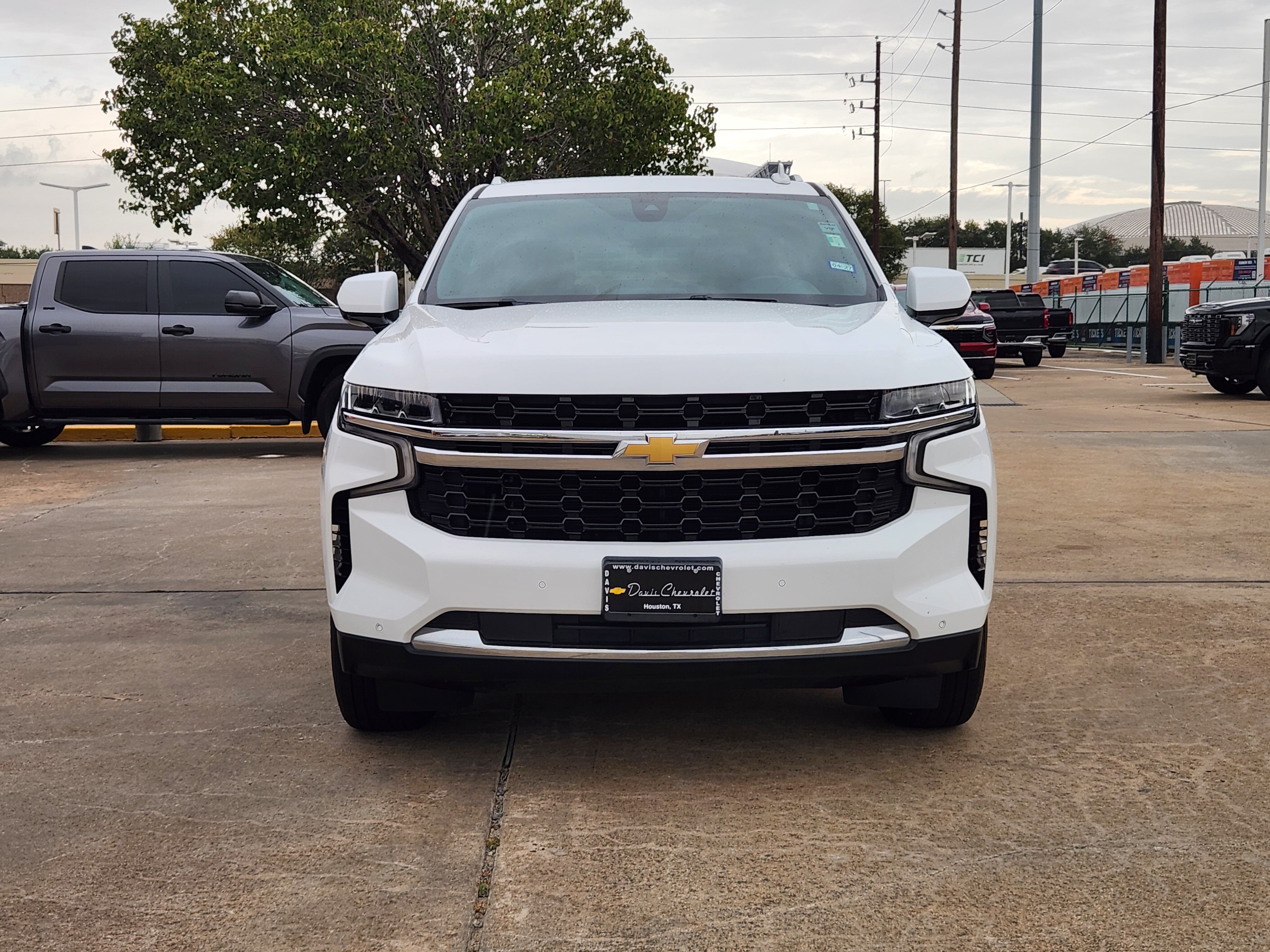 Used 2022 Chevrolet Tahoe LS RWD image 3