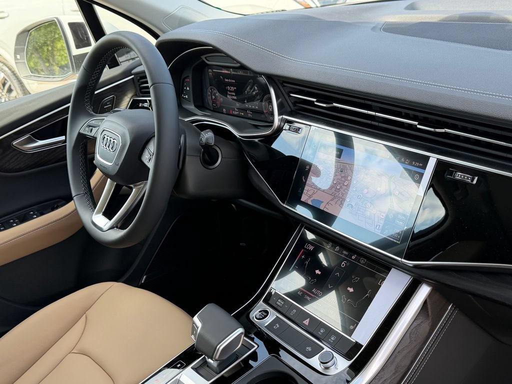 New 2026 Audi Q7 2.0T Premium Plus AWD/4WD image 7
