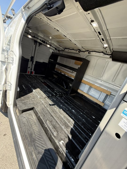 Used 2018 Ford Transit 250 130 Low Roof RWD image 10
