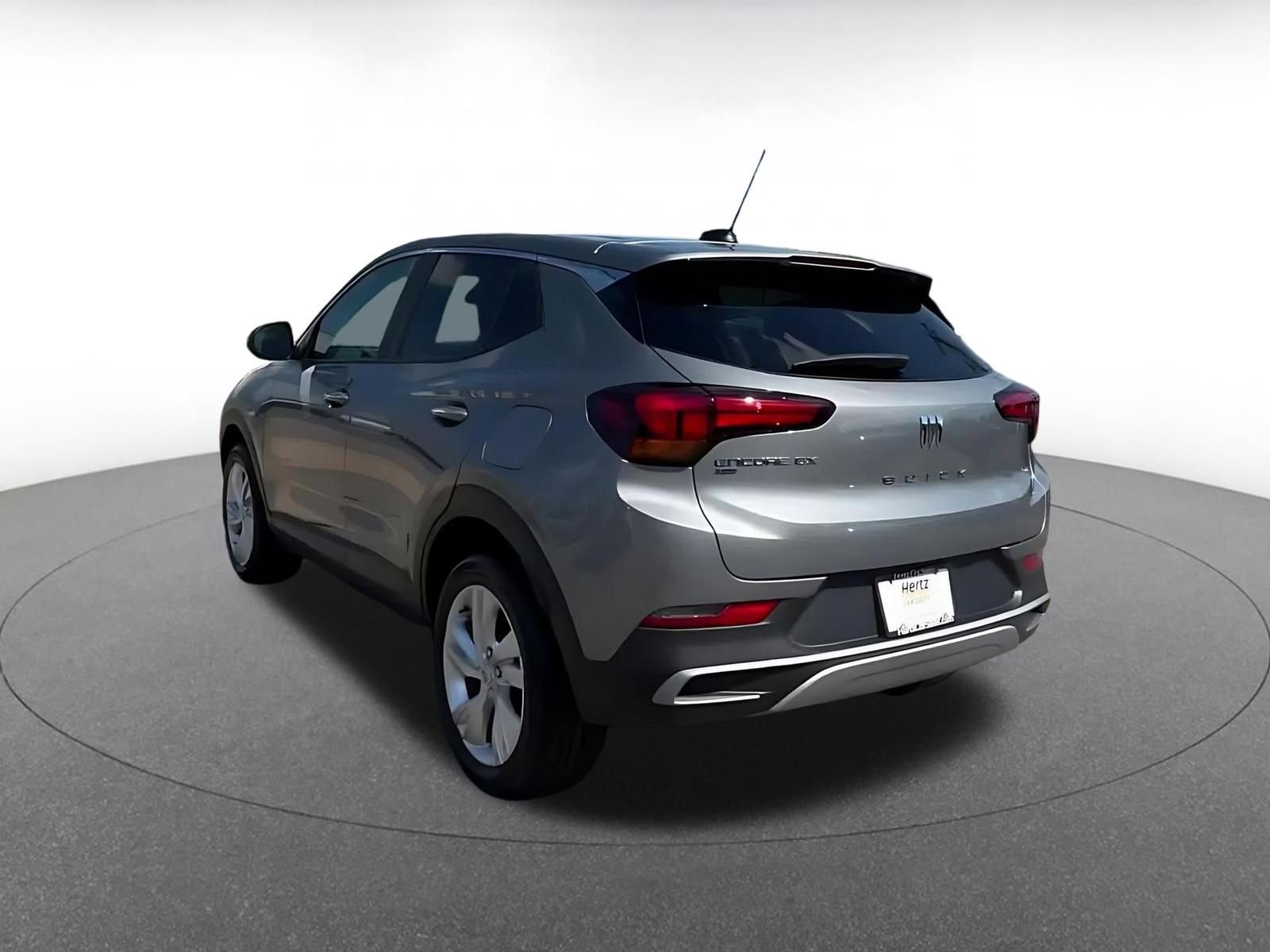 Used 2025 Buick Encore GX Preferred AWD/4WD image 11