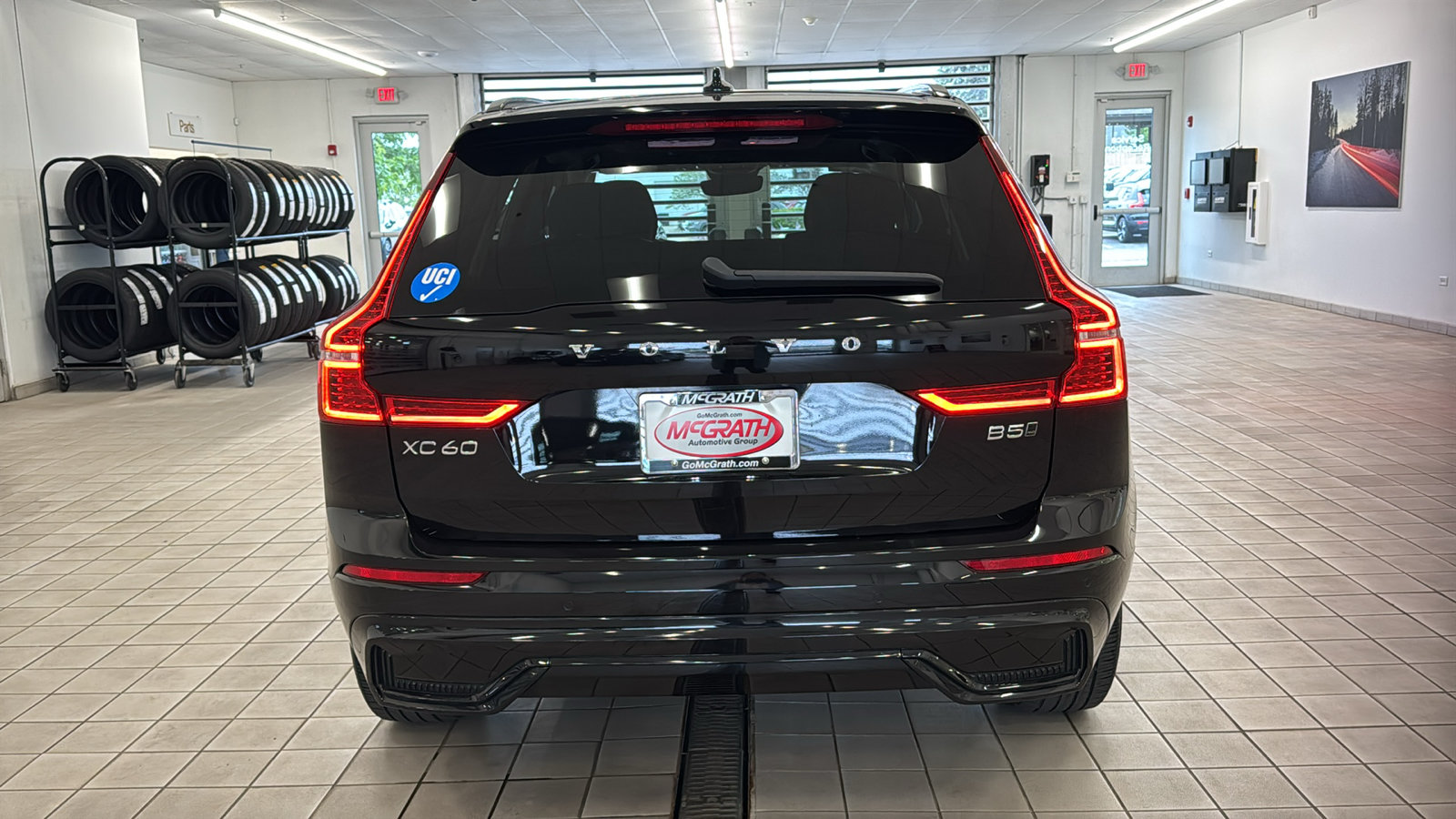Used 2024 Volvo XC60 B5 Core w/ Climate Package AWD/4WD image 6