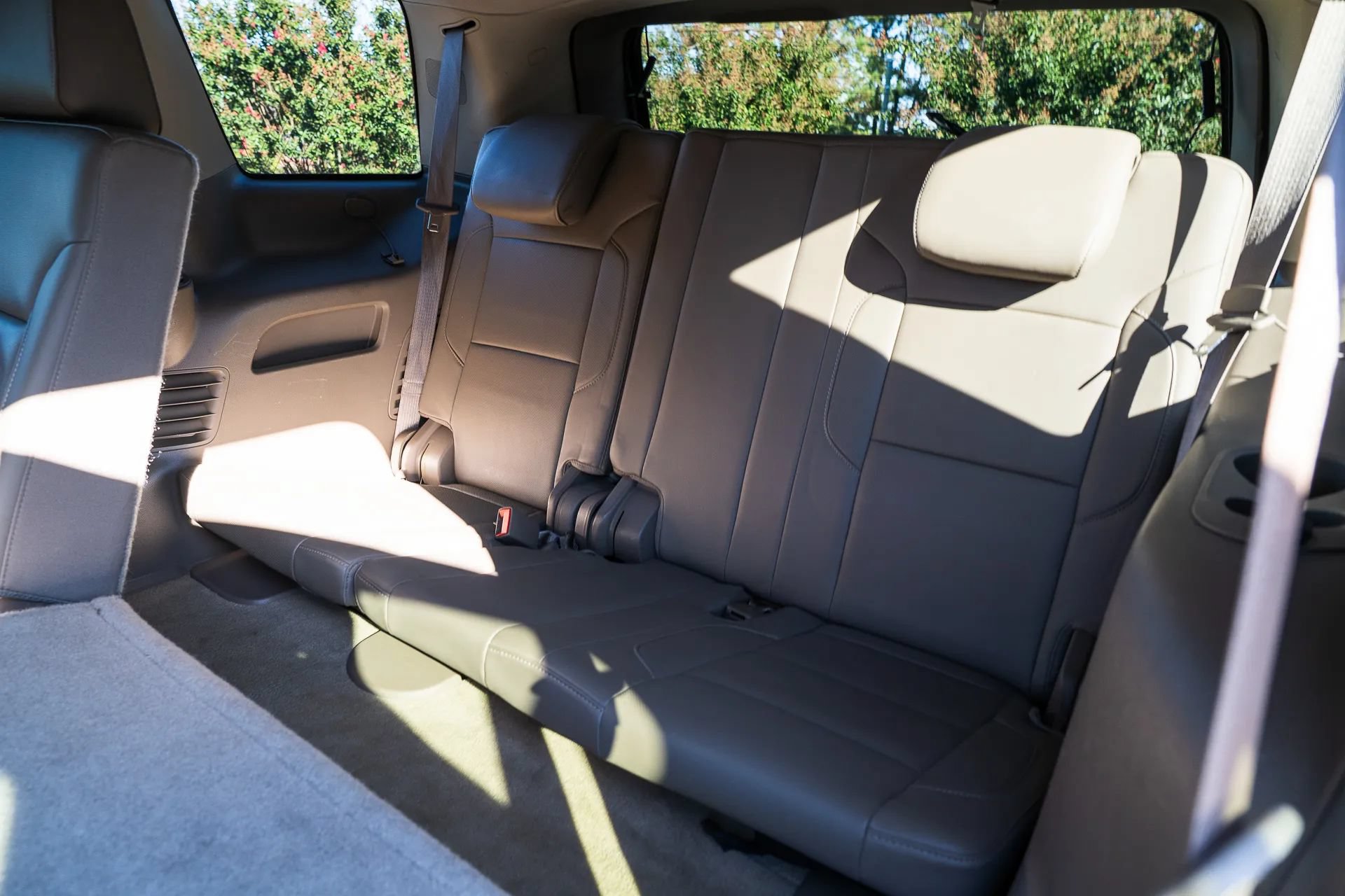 Used 2015 GMC Yukon SLT RWD image 26