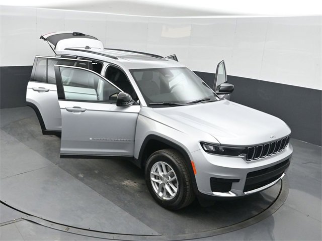 New 2025 Jeep Grand Cherokee L Laredo image 51