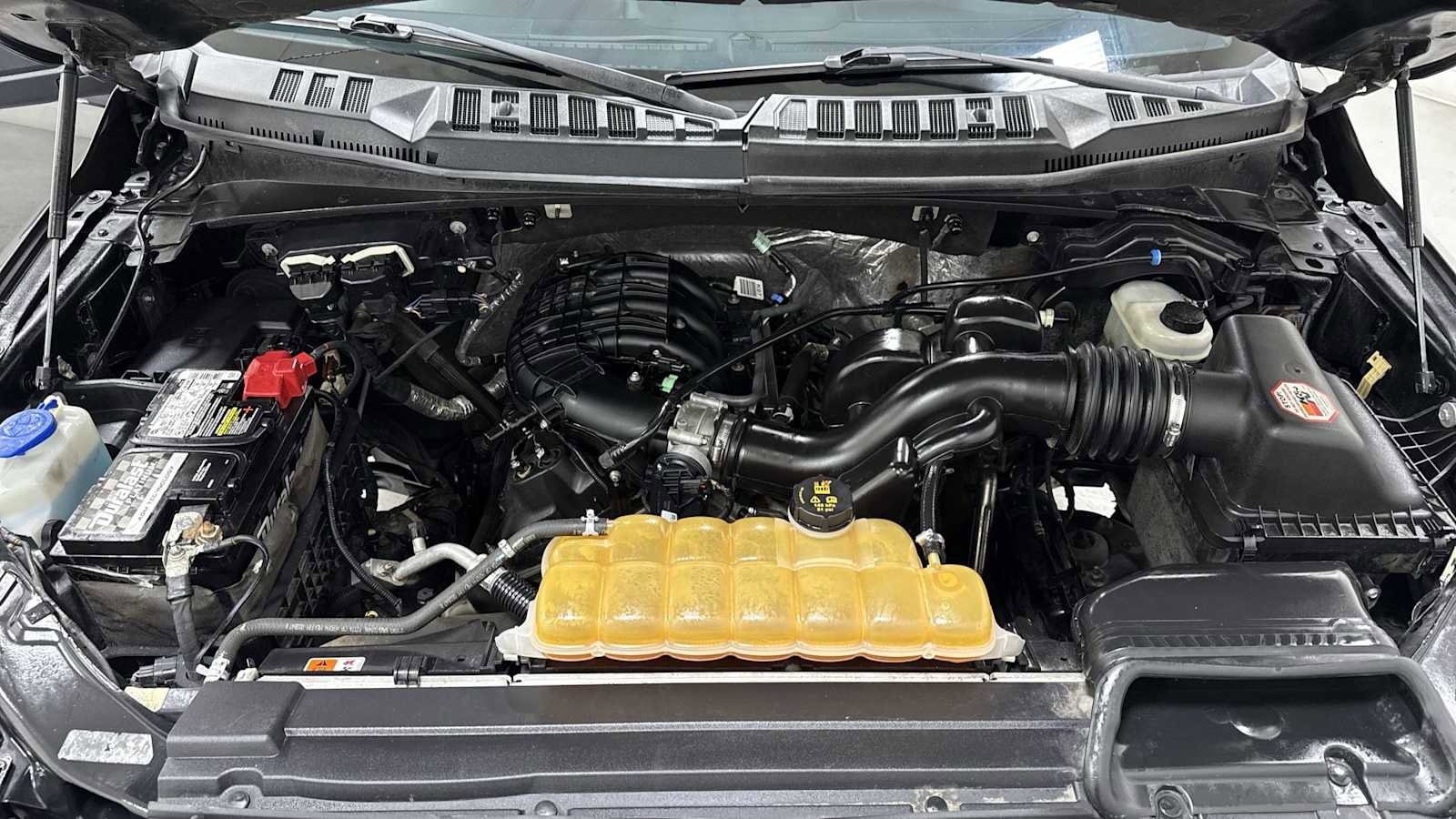 Used 2016 Ford F150 XLT w/ Equipment Group 301A Mid image 29