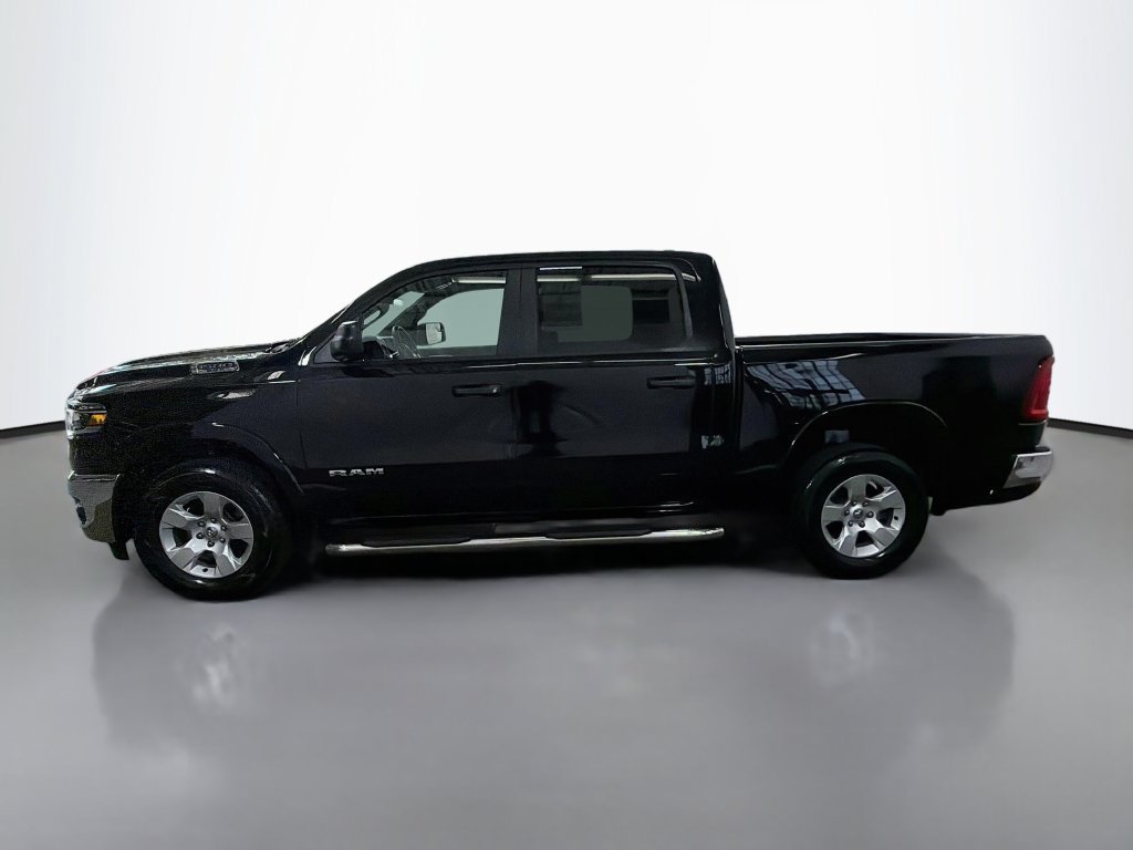 Used 2025 RAM 1500 Big Horn AWD/4WD image 6