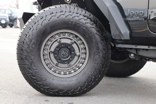 Used 2020 Jeep Gladiator Sport w/ Quick Order Package 24S image 2