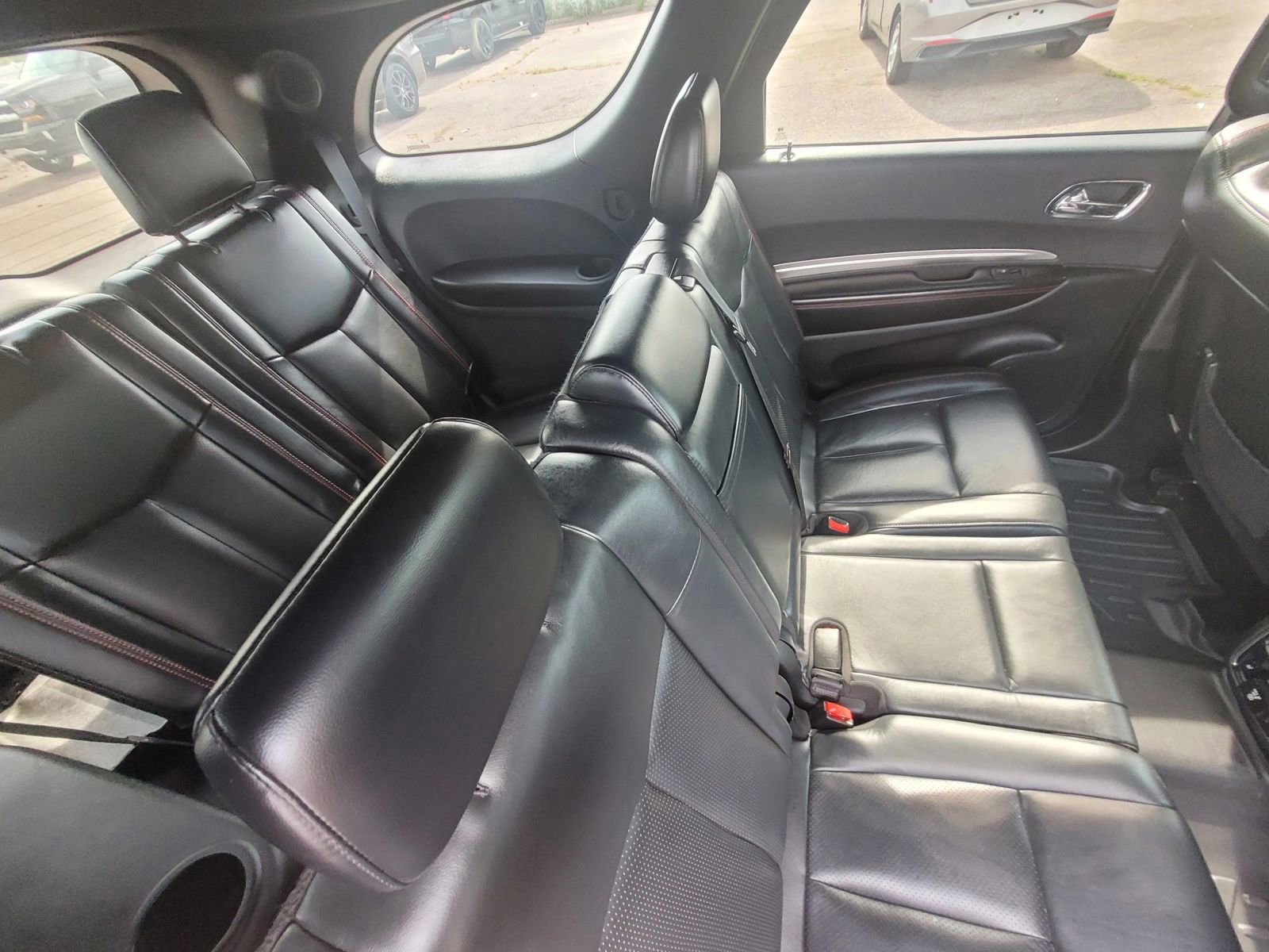 Used 2015 Dodge Durango R/T image 19