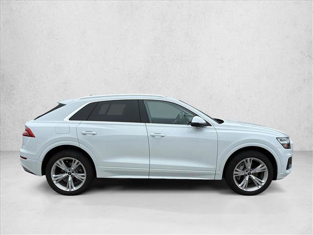 Used 2022 Audi Q8 Premium AWD/4WD image 4