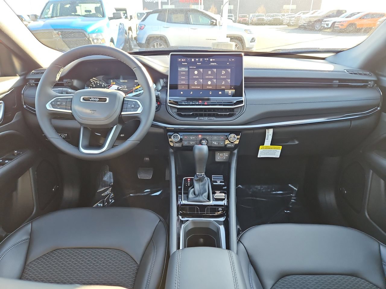 New 2026 Jeep Compass Latitude w/ Sun and Sound Group AWD/4WD image 16