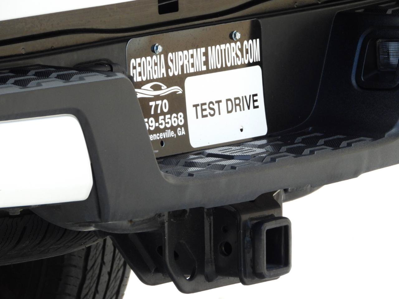 Used 2022 Toyota Tacoma SR5 w/ Technology Package RWD image 17