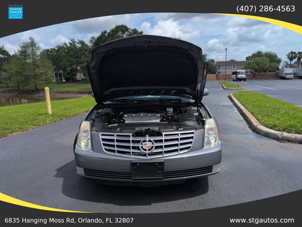 Used 2007 Cadillac DTS w/ Trunk Convenience Package FWD image 34