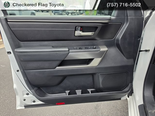 Used 2022 Toyota Tundra SR5 w/ SR5 Convenience Package AWD/4WD image 21
