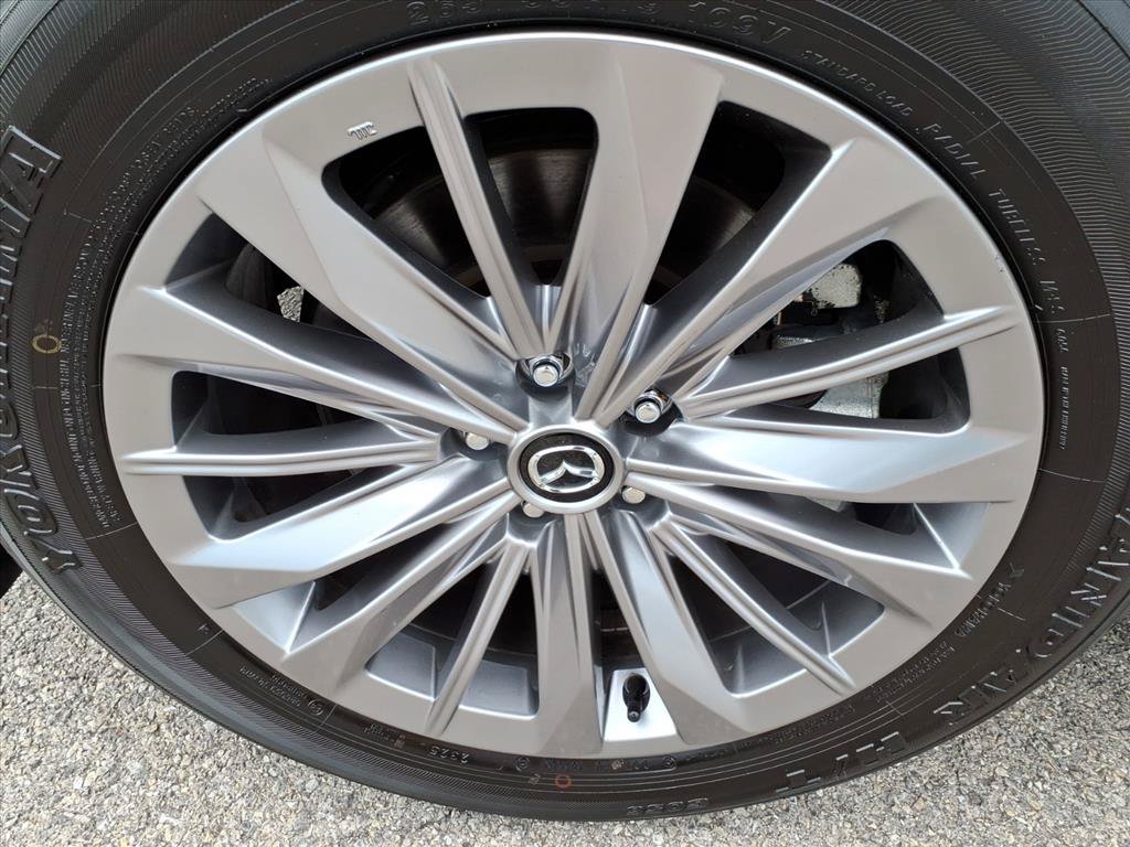 Used 2025 MAZDA CX-90 3.3 Turbo w/ Preferred Package AWD/4WD image 11
