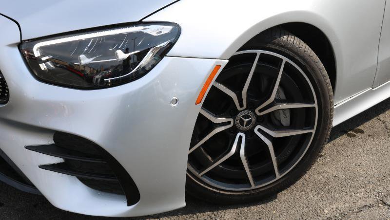 Used 2023 Mercedes-Benz E 450 Coupe image 4