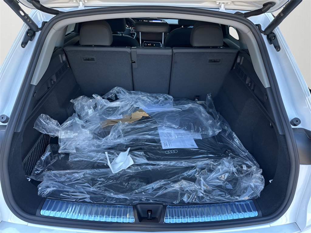 New 2025 Audi Q5 Premium Plus image 28