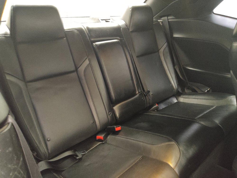 Used 2015 Dodge Challenger SXT Plus image 19