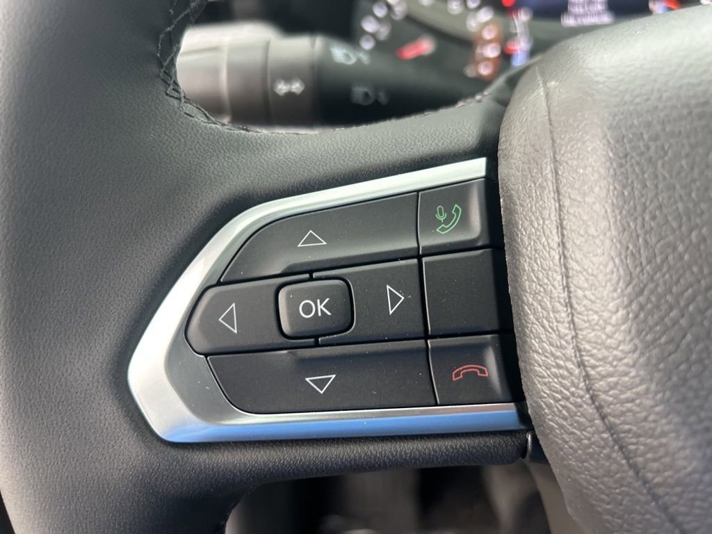 New 2025 Jeep Compass Latitude w/ Sun & Sound Group image 45