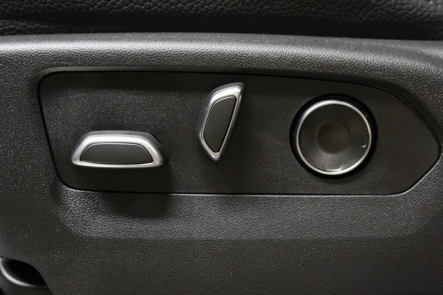 New 2025 GMC Sierra 2500 Denali w/ Max Trailering Package image 18