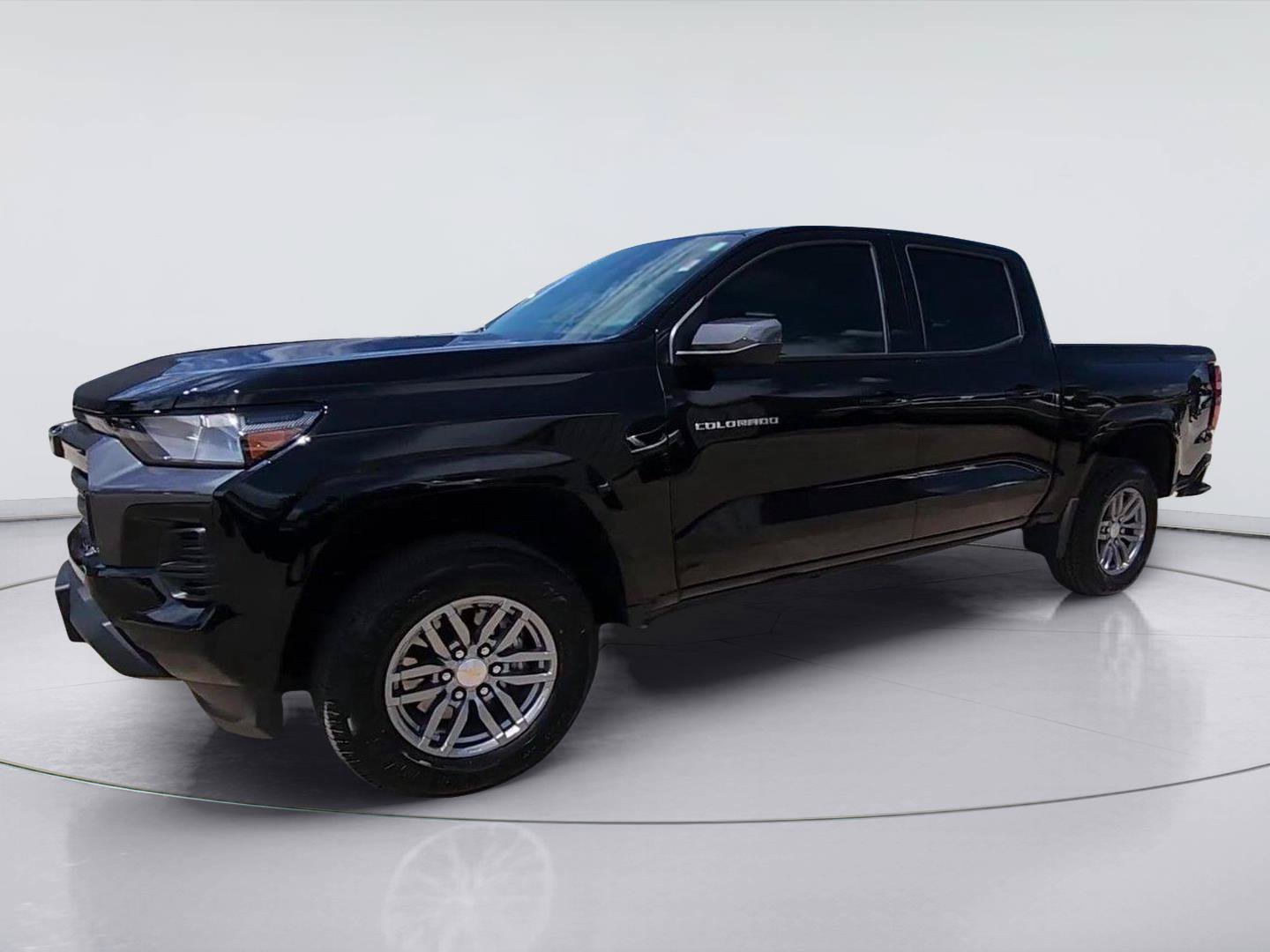 Certified 2026 Chevrolet Colorado LT RWD image 4