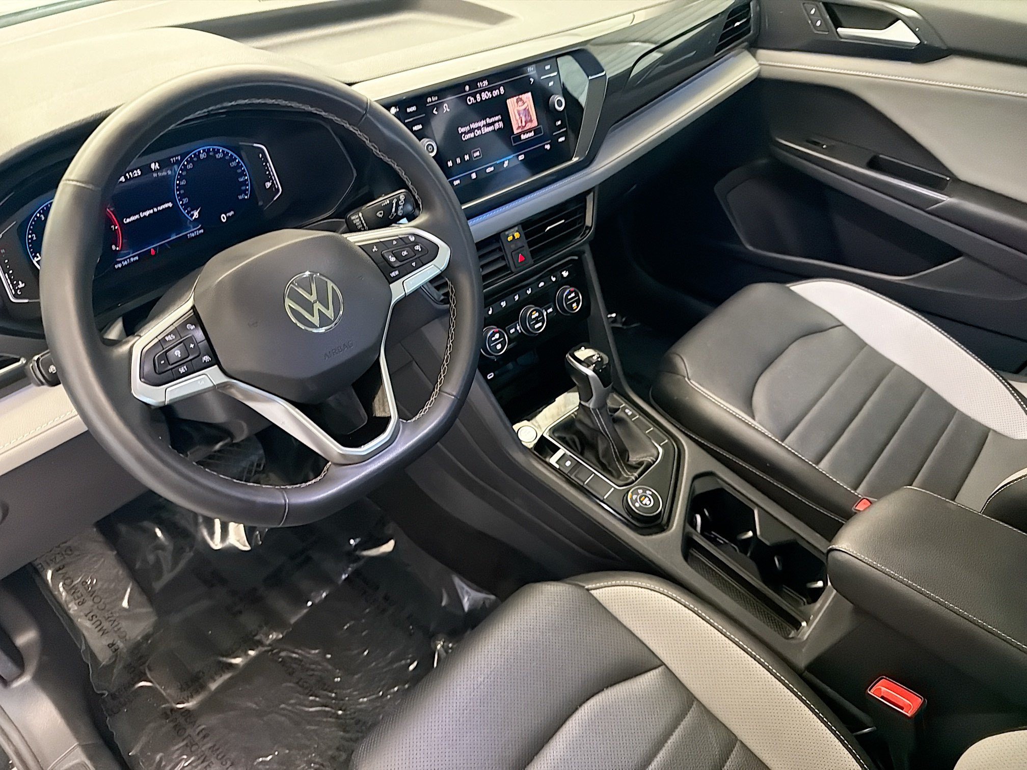 Used 2022 Volkswagen Taos SEL AWD/4WD image 7