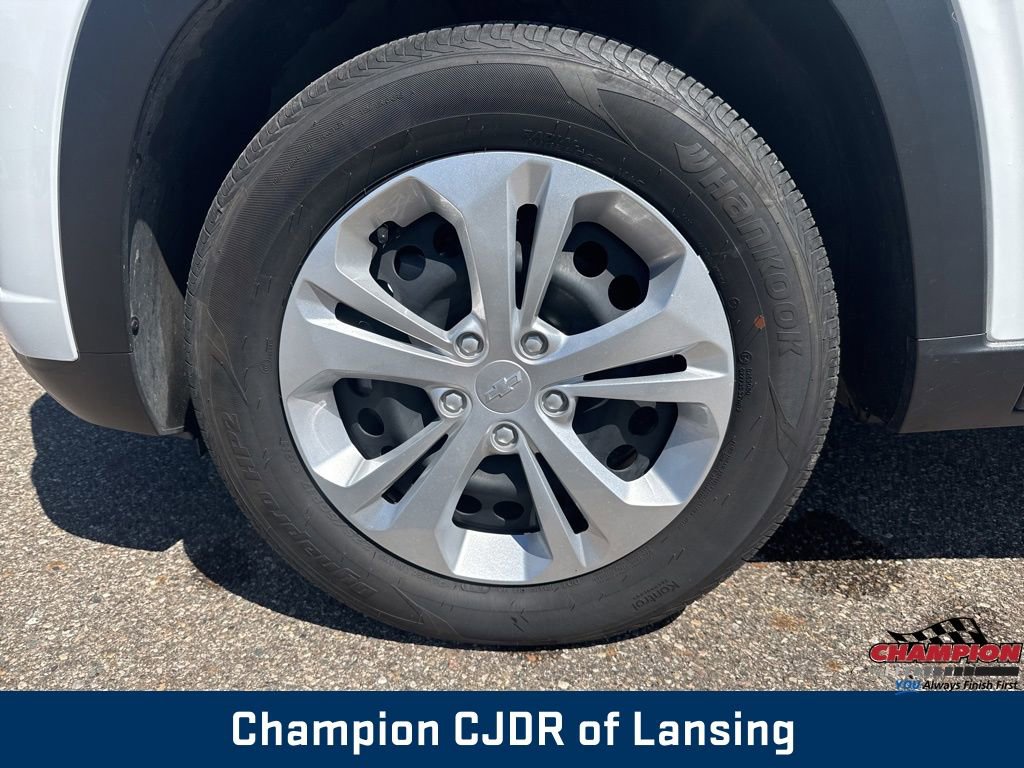Used 2025 Chevrolet Trax LS w/ Driver Confidence Package image 10