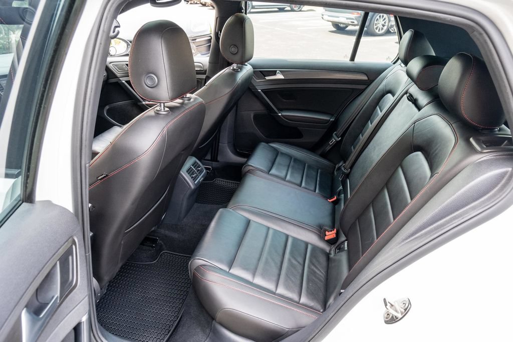 Used 2019 Volkswagen GTI SE w/ SE Experience Package FWD image 28