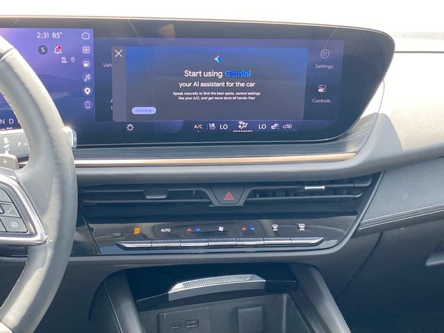 Certified 2024 Buick Envision Avenir AWD/4WD image 11