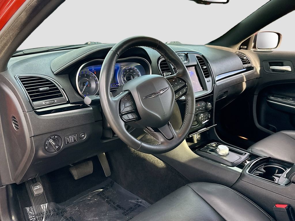 Used 2021 Chrysler 300 S w/ S Model Appearance Package image 9