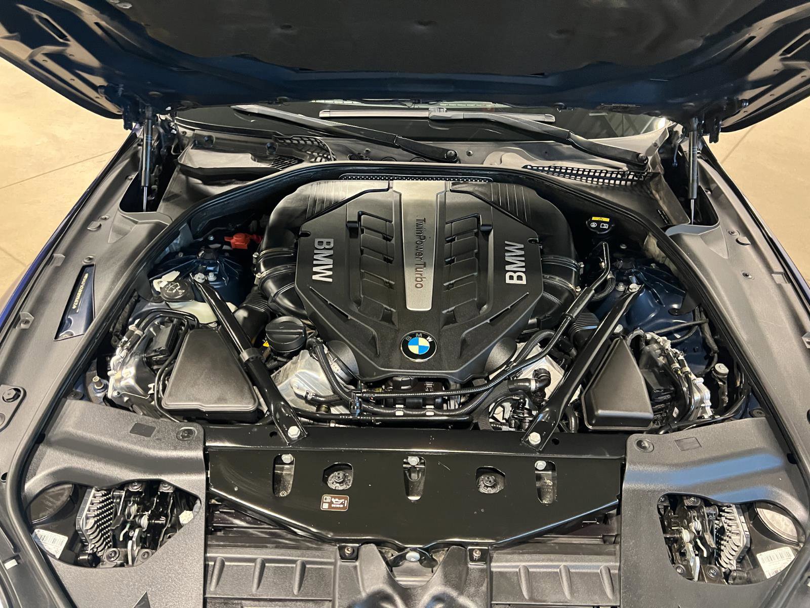 Used 2017 BMW 650i Convertible image 39