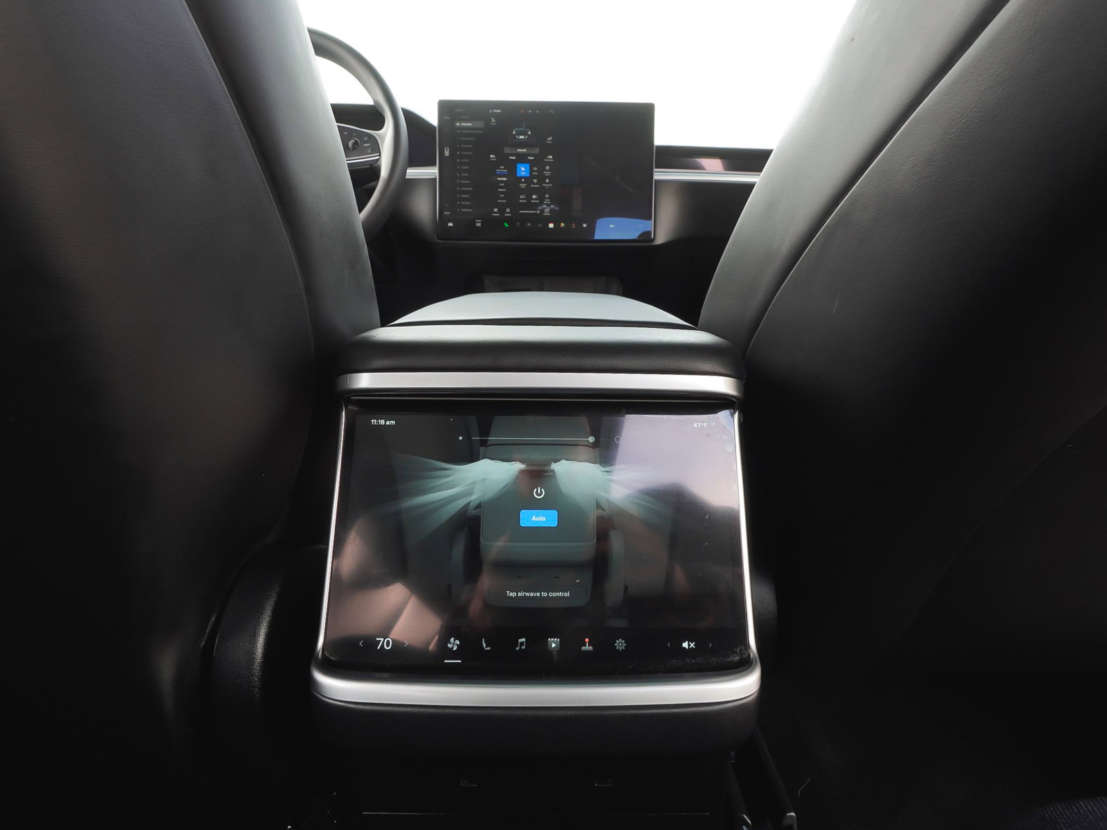 Used 2024 Tesla Model X image 36