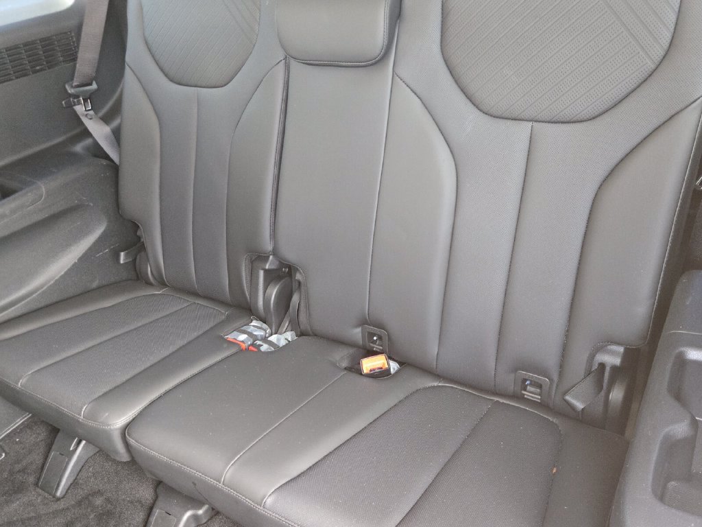 Used 2023 Hyundai Palisade SEL AWD/4WD image 14