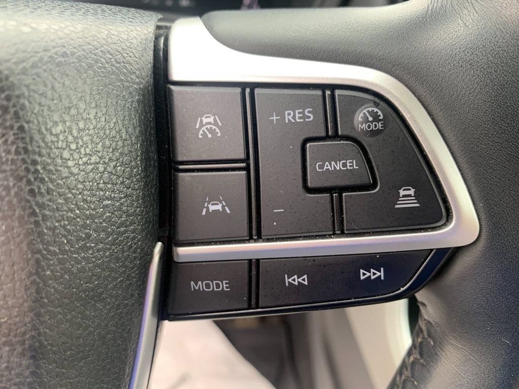 Used 2024 Toyota Grand Highlander AWD image 29