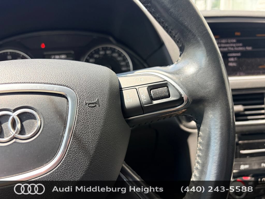 Used 2016 Audi Q5 2.0T Premium Plus w/ Technology Package AWD/4WD image 16