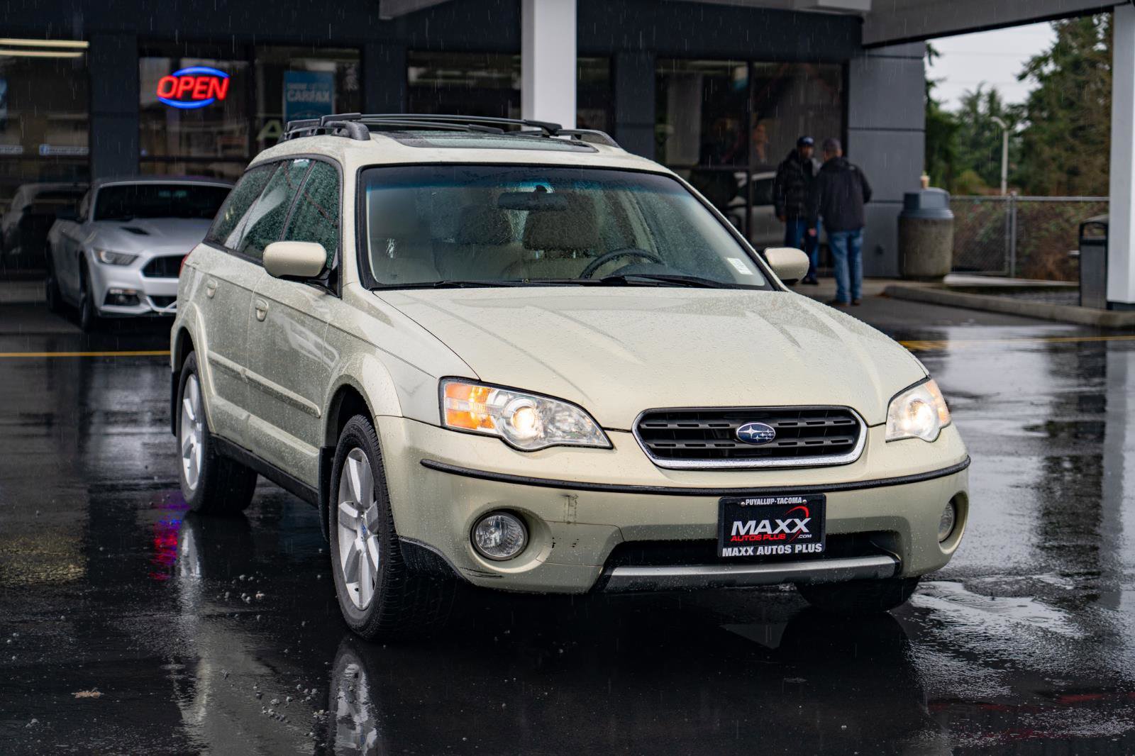 Used 2006 Subaru Outback 2.5i Limited AWD/4WD image 2
