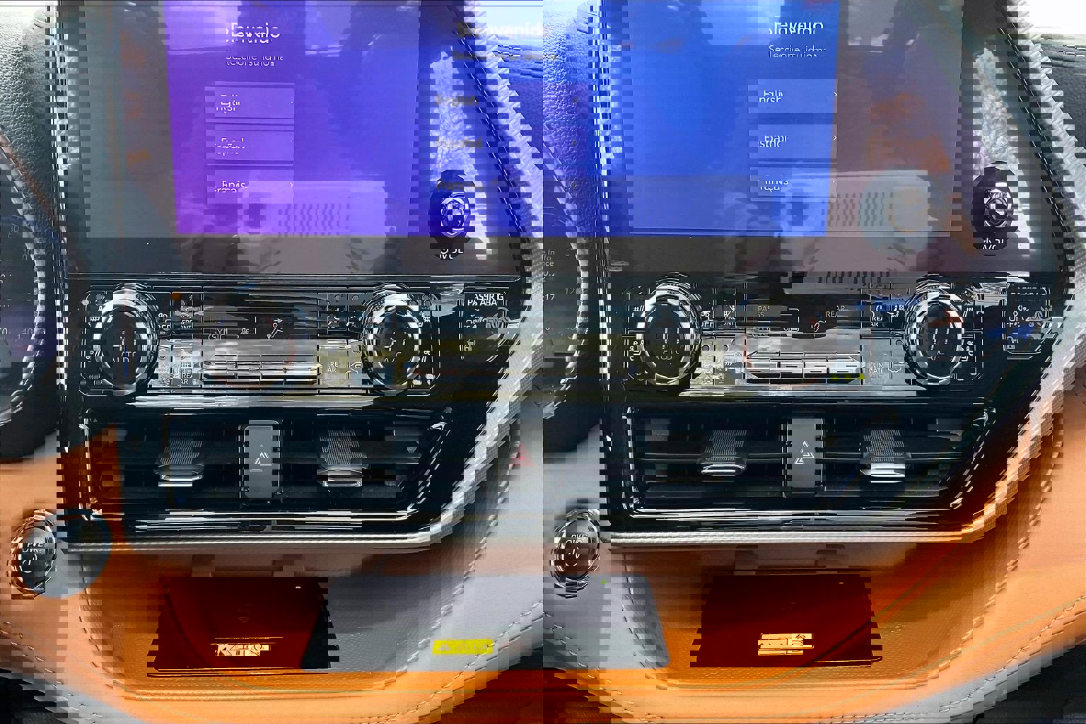 Used 2023 Toyota Highlander Platinum image 39