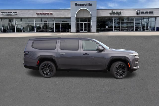 New 2026 Jeep Grand Wagoneer L Summit AWD/4WD image 2
