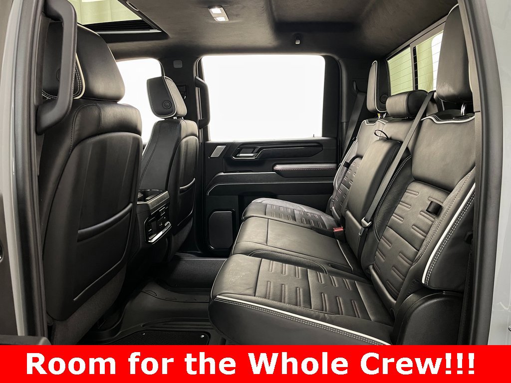 Used 2024 GMC Sierra 2500 AT4X image 15