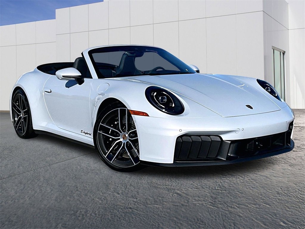 New 2025 Porsche 911 Carrera GTS image 9