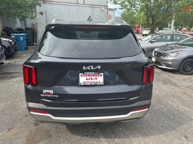 Used 2025 Kia Sorento SX FWD image 5