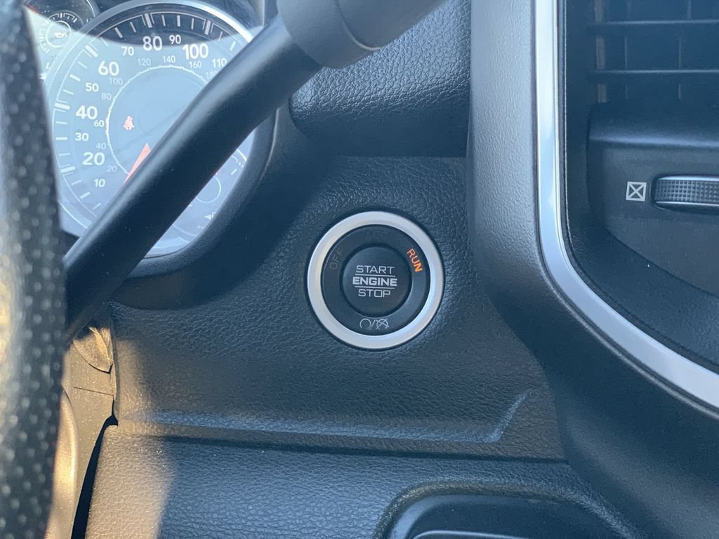Used 2022 RAM 3500 Big Horn AWD/4WD image 14