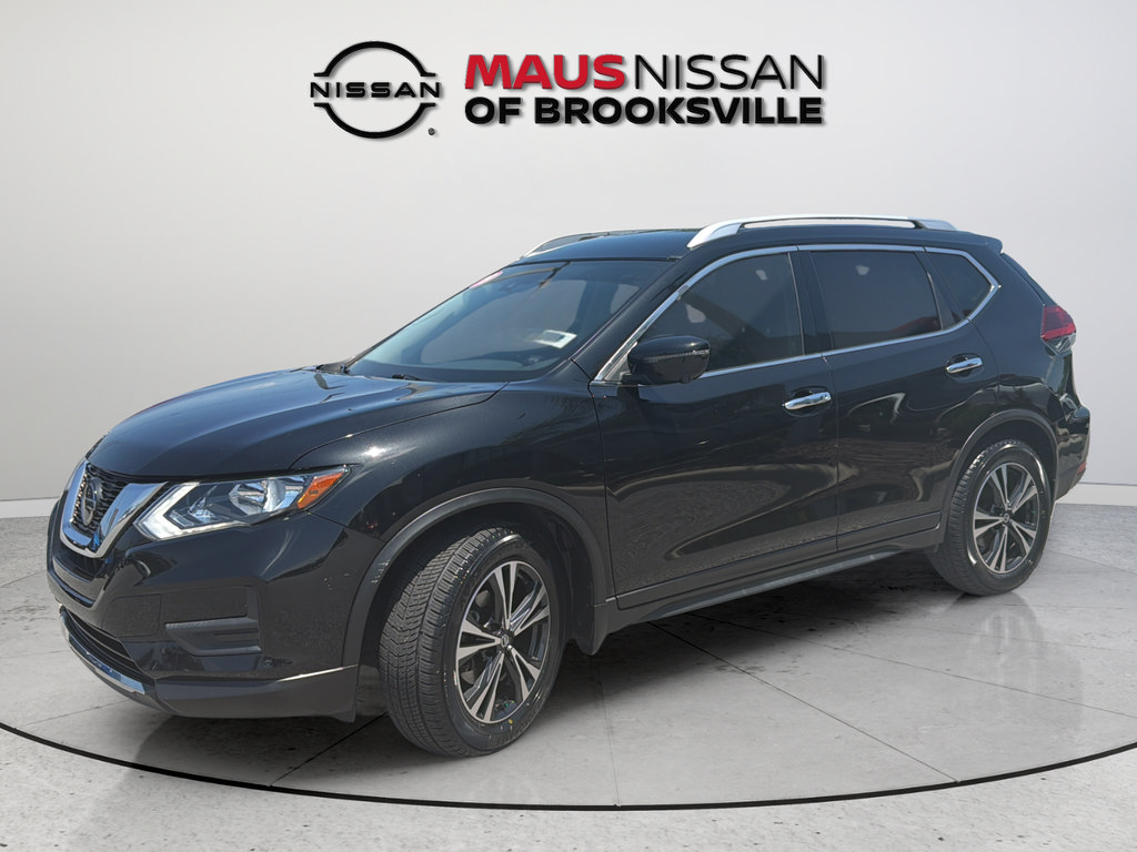 Used 2019 Nissan Rogue SV w/ Premium Package FWD image 6