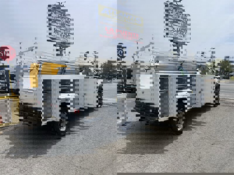 Used 2021 Ford F550 4x4 Crew Cab Super Duty image 11