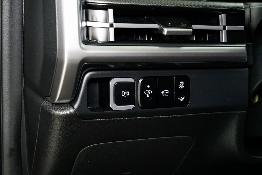 Used 2025 Hyundai Santa Fe XRT image 12