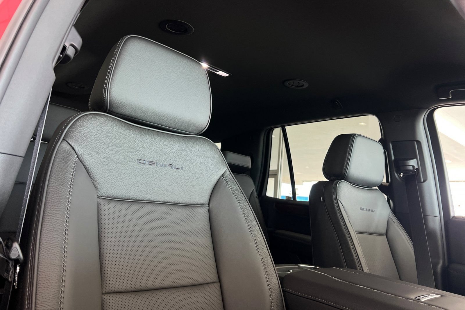 New 2026 GMC Yukon Denali AWD/4WD image 15