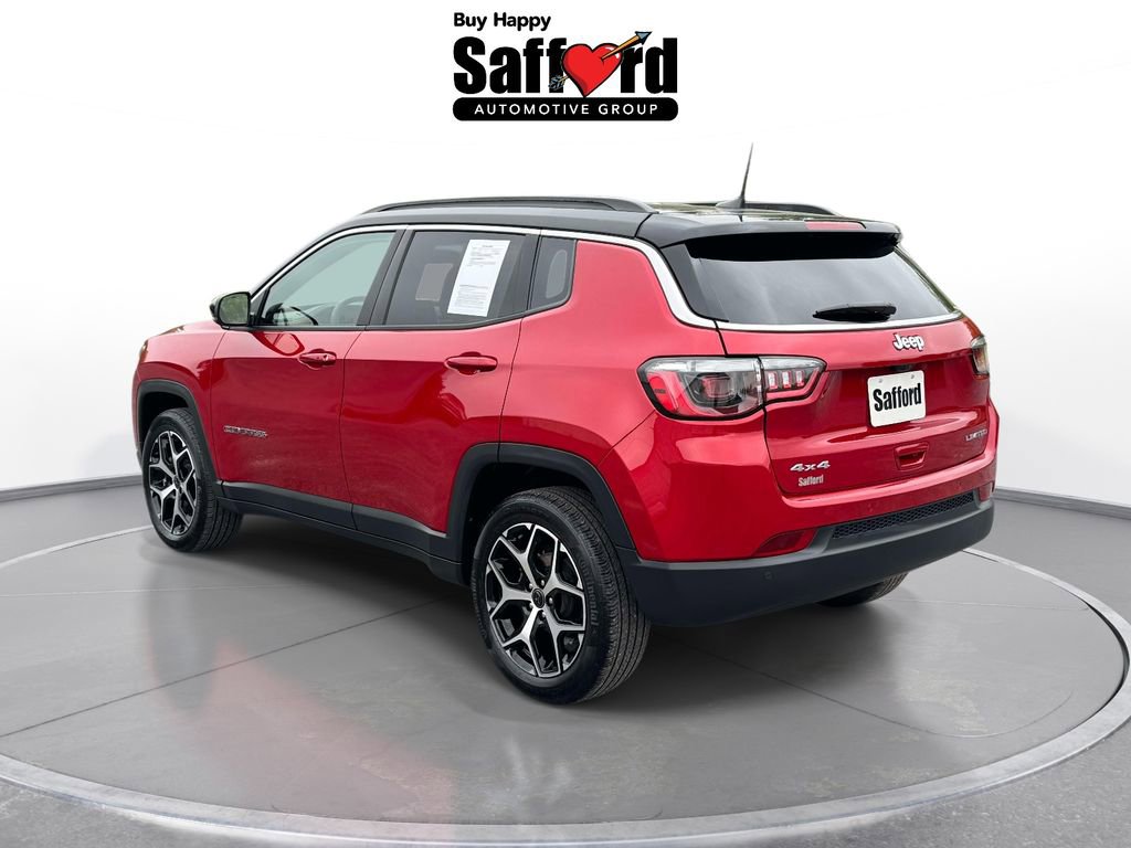 Used 2025 Jeep Compass Limited AWD/4WD image 5