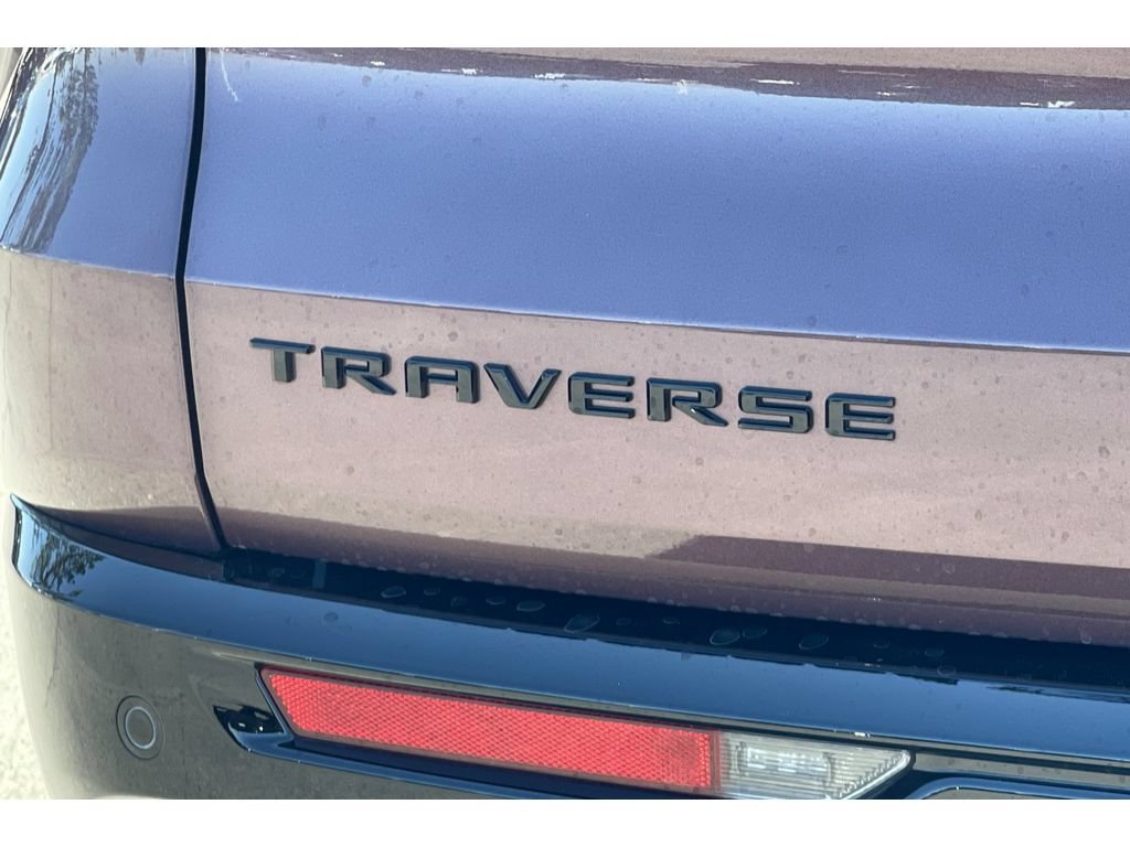 Used 2026 Chevrolet Traverse RS w/ LPO, Cargo Package FWD image 53