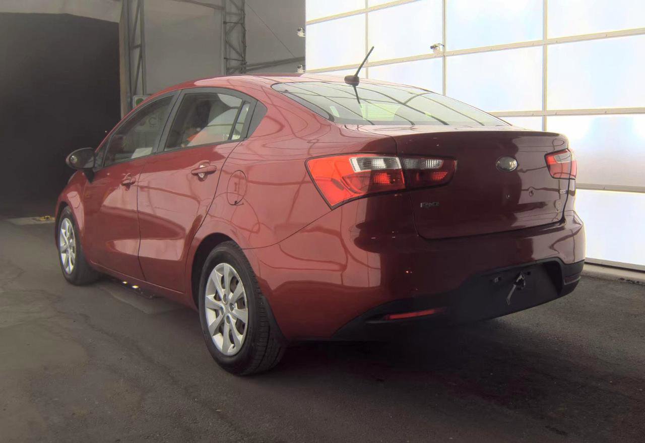 Used 2013 Kia Rio LX w/ PWR Pkg image 2