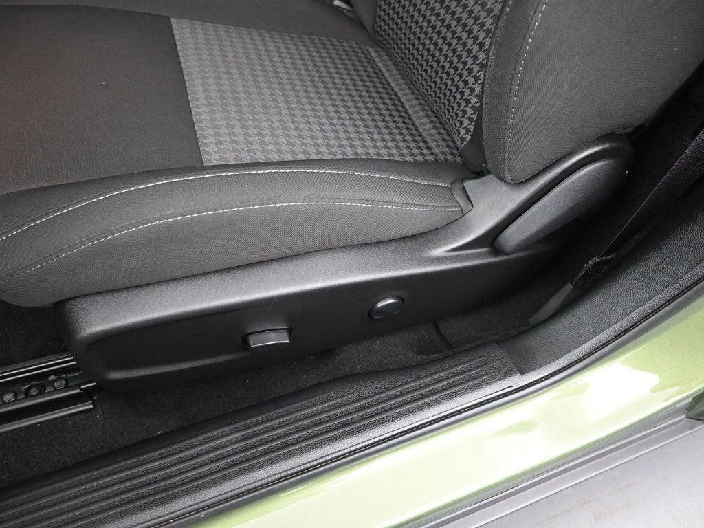 Used 2023 Dodge Challenger GT w/ Blacktop Package image 11