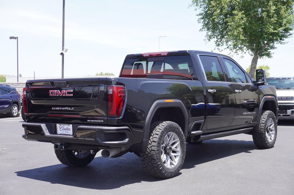 New 2025 GMC Sierra 2500 Denali w/ Denali Reserve Package AWD/4WD image 4